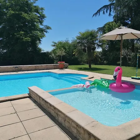 In Holiday home Saint-Ciers-sur-Bonnieure